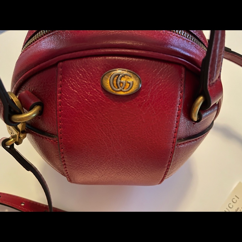 Gently Used Gucci Tifosa Basketball Bag Leather Small Red